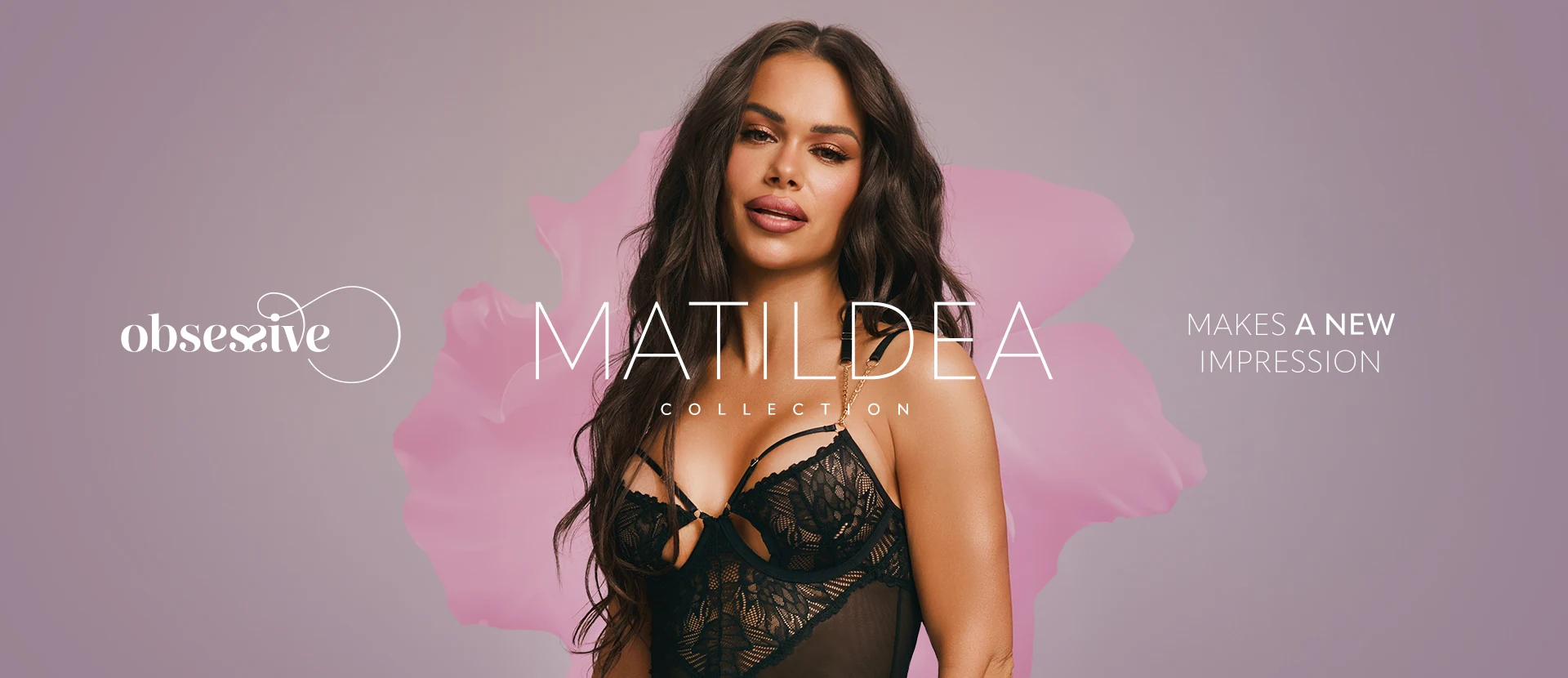 Obsessive Matildea Black: lingerie in pizzo nero con catenine dorate
